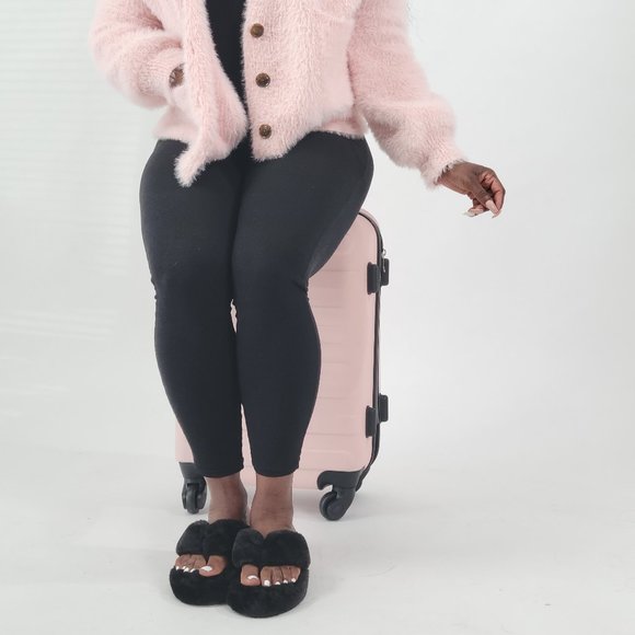 Warmness-Black- Size 8 Slippers - Picture 1 of 2